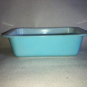 Pyrex Robins Egg Blue Loaf Pan 913